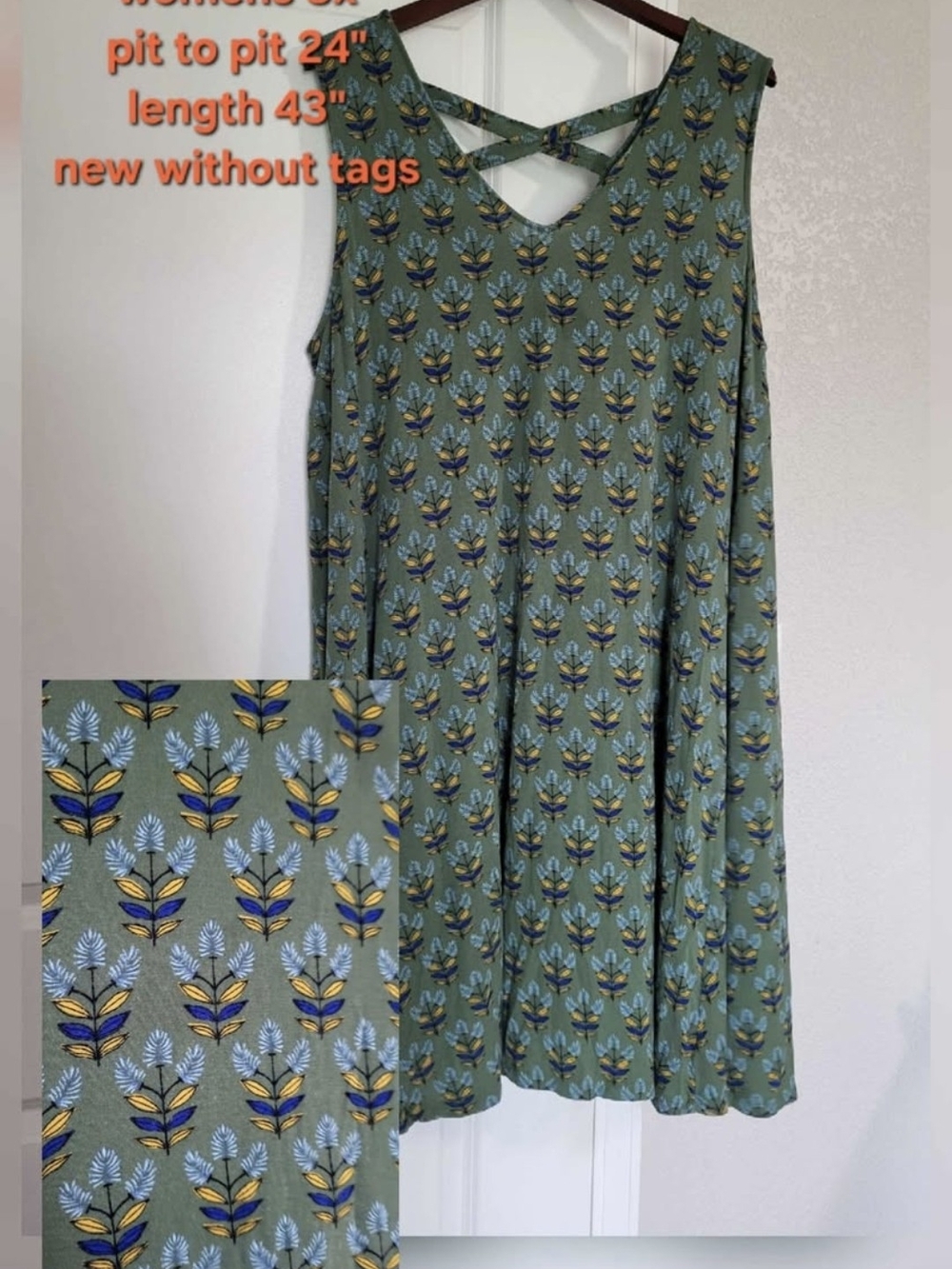 Green Floral Print Sleeveless Swing Dress